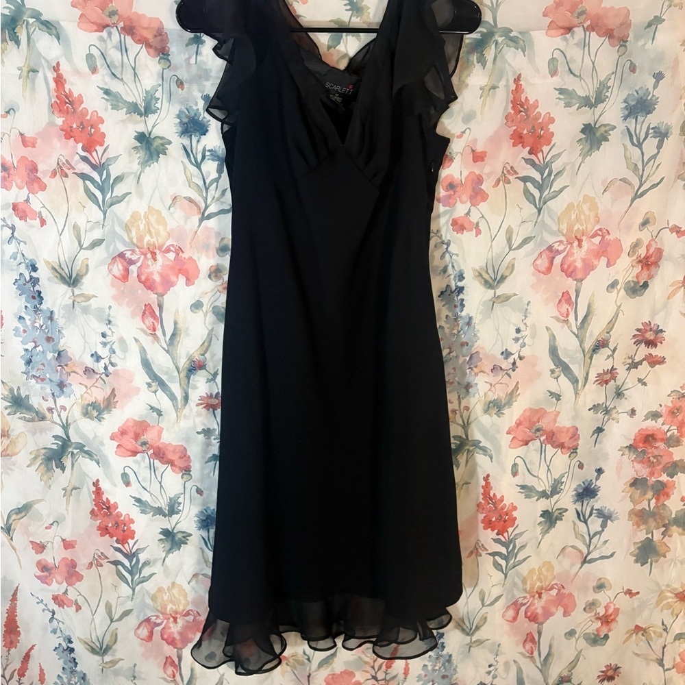 Vintage Scarlett Black Ruffle-Trim Midi Dress